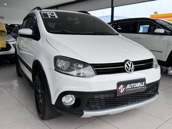 VOLKSWAGEN CROSSFOX 1.6 MI FLEX 8V 4P MANUAL VOLKSWAGEN CROSSFOX 1.6 MI FLEX 8V 4P MANUAL